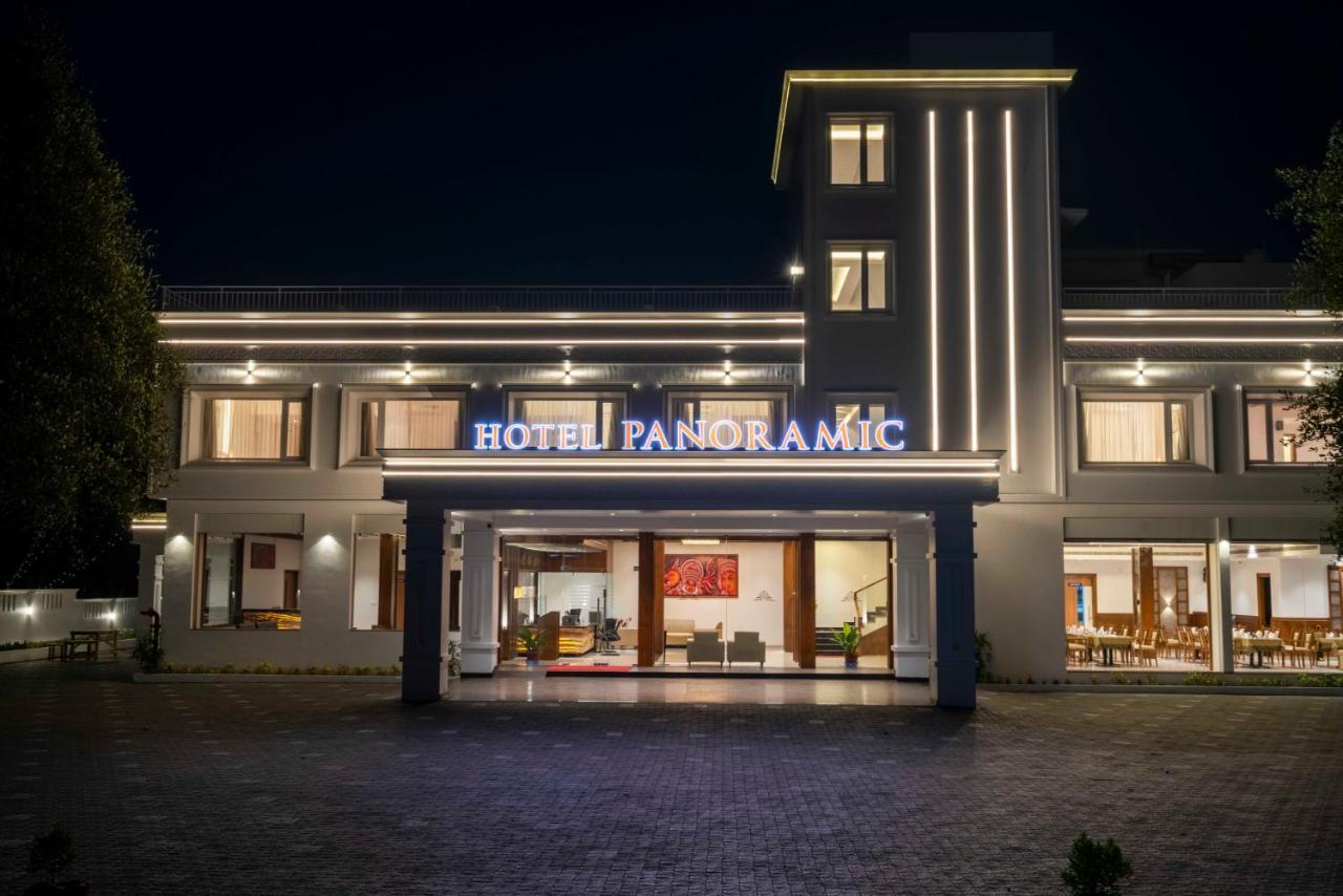 Hotel Panoramic Kochi Exteriör bild